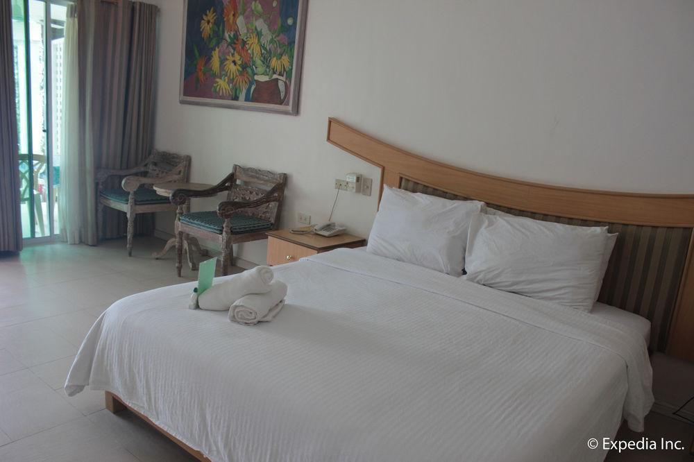 Wild Orchid Beach Resort Olongapo Eksteriør bilde