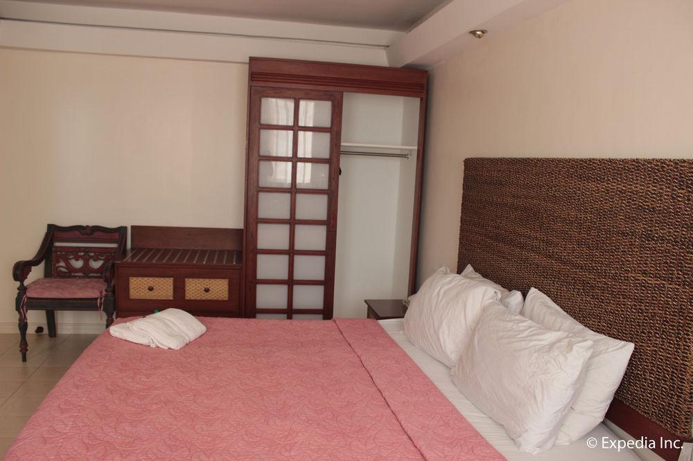 Wild Orchid Beach Resort Olongapo Eksteriør bilde