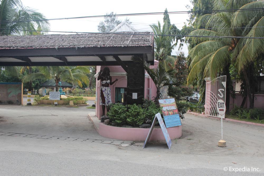 Wild Orchid Beach Resort Olongapo Eksteriør bilde
